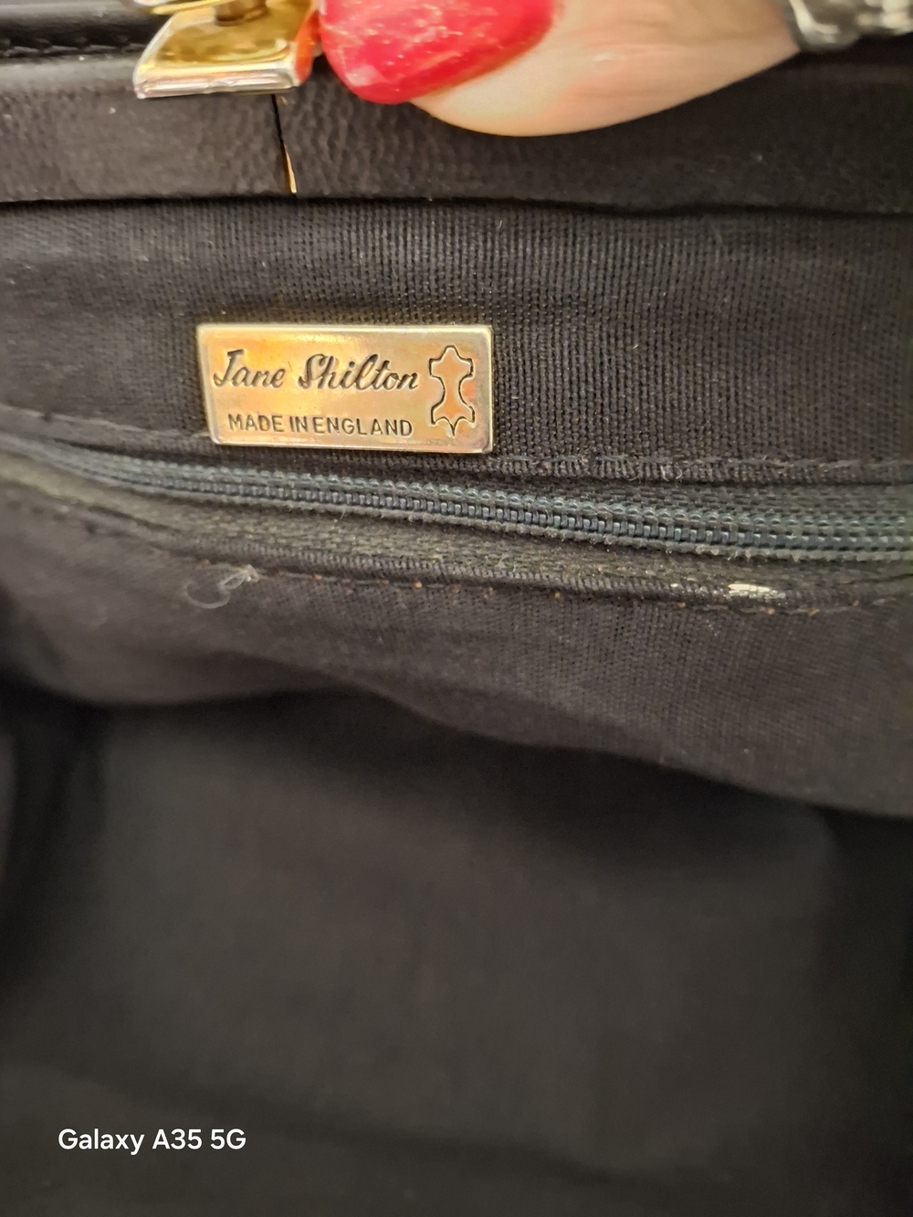 Jane Shilton Vintage Leather Bag - Classic Black